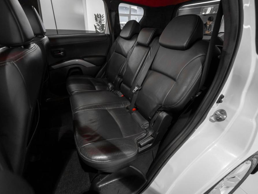 Mitsubishi Outlander II Рестайлинг Москва  - изображение 12