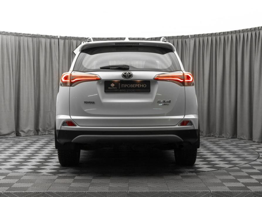 Toyota RAV4 IV (XA40) Рестайлинг Москва  - изображение 6