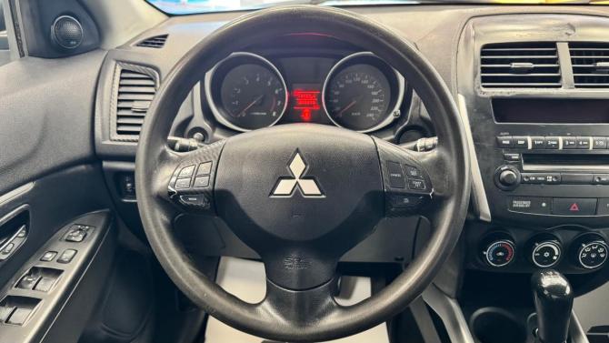 Mitsubishi ASX I с пробегом 2011 года, цена 645 000 рублей, 285919 км, внедорожник, Автокод Объявления