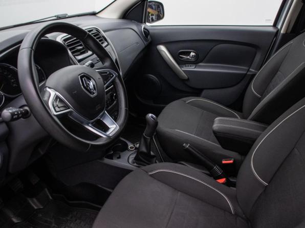 Renault Sandero II Рестайлинг с пробегом 2019 года, цена 770 000 рублей, 162162 км, хэтчбек, Автокод Объявления
