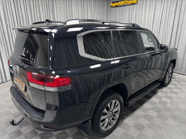 Toyota Land Cruiser 300 Series с пробегом 2022 года, цена 10 370 000 рублей, 64826 км, внедорожник, Автокод Объявления