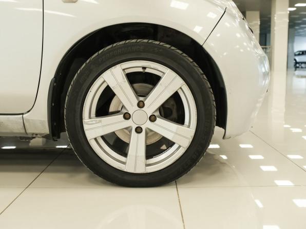 Nissan Micra III (K12) с пробегом 2004 года, цена 375 000 рублей, 183443 км, хэтчбек, Автокод Объявления