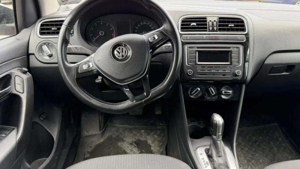 Volkswagen Polo V Рестайлинг Череповец  - изображение 11