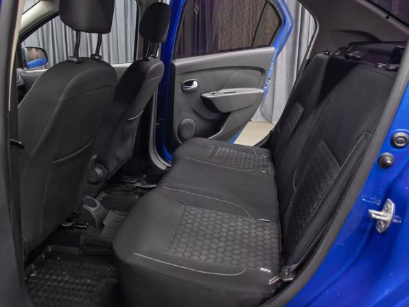 Renault Logan II с пробегом 2014 года, цена 679 000 рублей, 206000 км, седан, Автокод Объявления