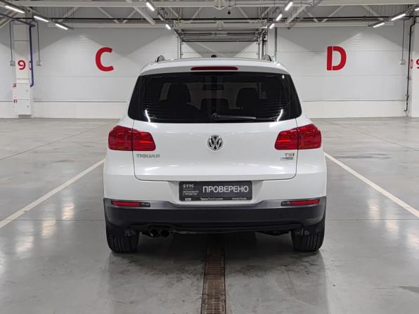 Volkswagen Tiguan I Рестайлинг с пробегом 2016 года, цена 1 250 000 рублей, 225141 км, внедорожник, Автокод Объявления
