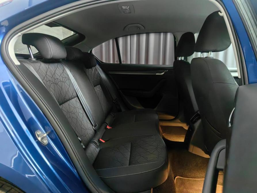 Skoda Octavia III (A7) Рестайлинг Москва  - изображение 10