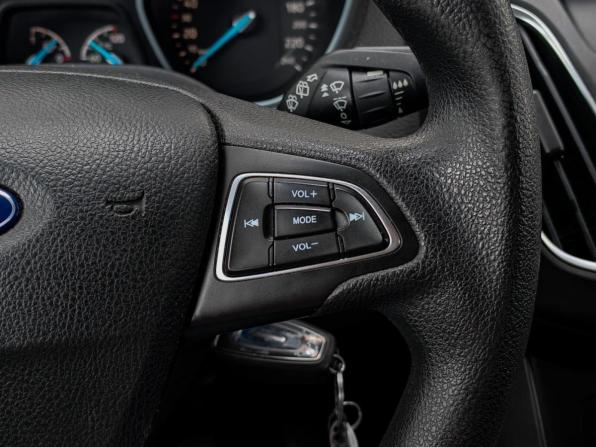 Ford Focus III Рестайлинг с пробегом 2017 года, цена 1 230 000 рублей, 133534 км, хэтчбек, Автокод Объявления