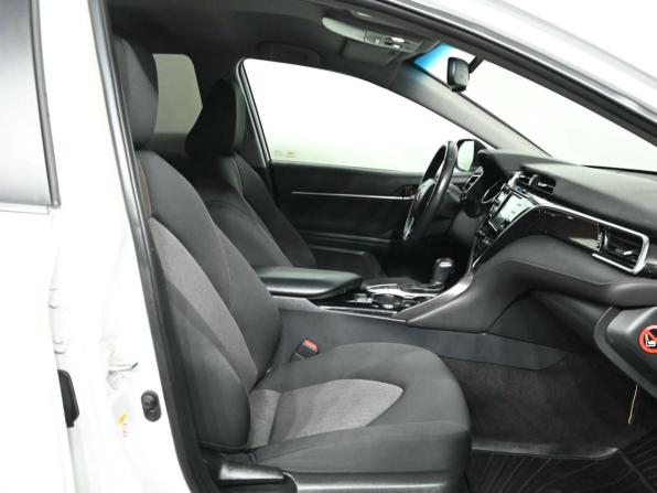 Toyota Camry VIII (XV70) с пробегом 2018 года, цена 2 650 000 рублей, 102503 км, седан, Автокод Объявления