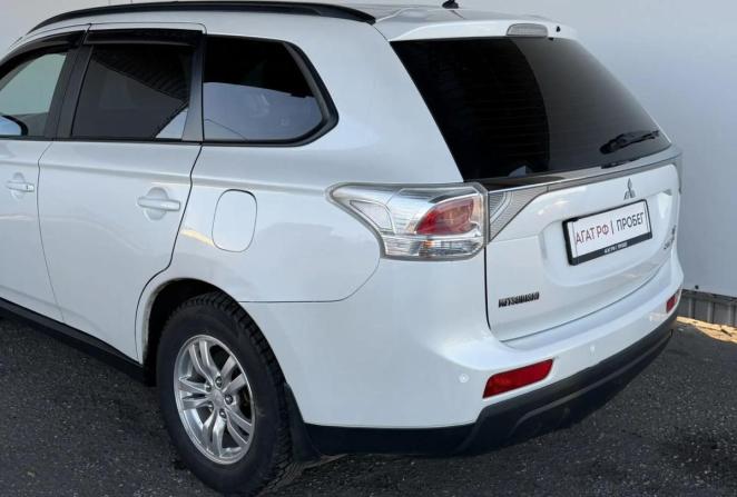 Mitsubishi Outlander III с пробегом 2013 года, цена 1 480 000 рублей, 137489 км, внедорожник, Автокод Объявления