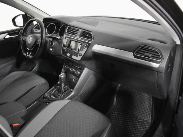 Volkswagen Tiguan II с пробегом 2017 года, цена 2 957 000 рублей, 25196 км, внедорожник, Автокод Объявления
