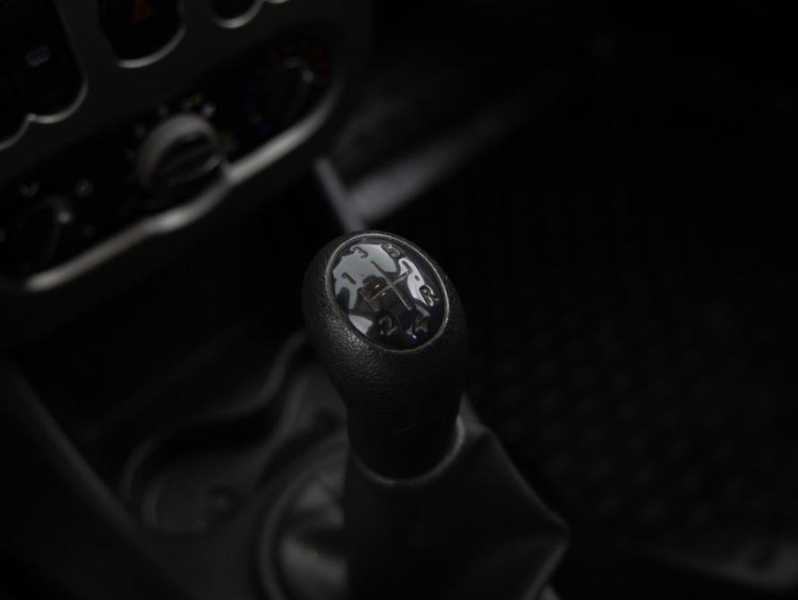 Renault Logan I Рестайлинг Санкт-Петербург  - изображение 13