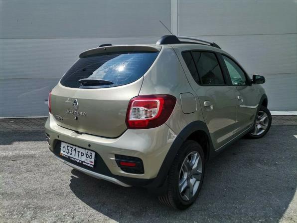 Renault Sandero II Рестайлинг с пробегом 2021 года, цена 1 349 000 рублей, 50000 км, хэтчбек, Автокод Объявления