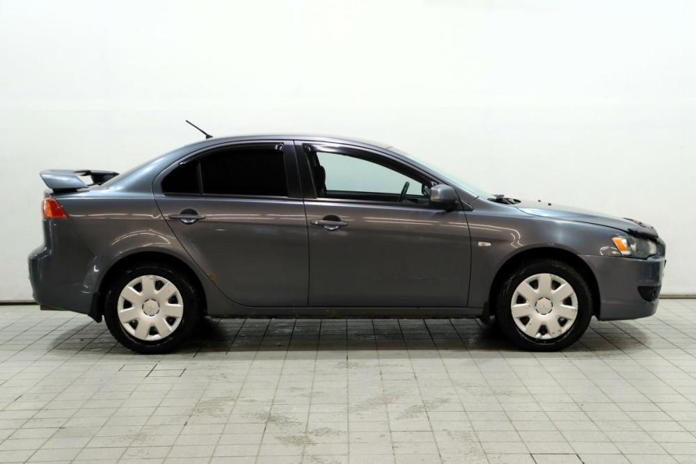 Mitsubishi Lancer X Сургут  - изображение 4