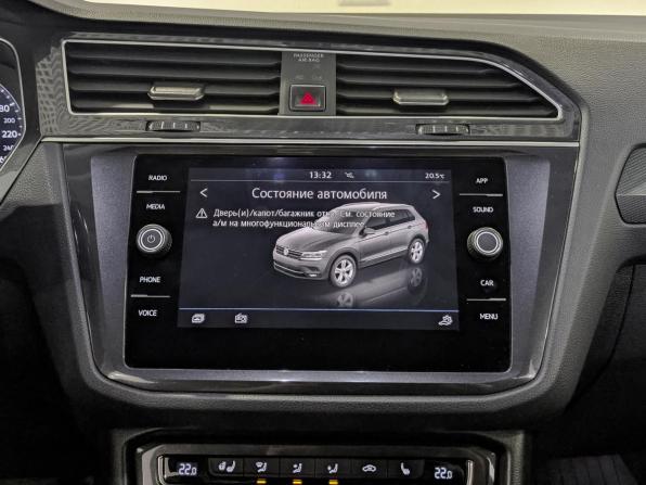 Volkswagen Tiguan II с пробегом 2017 года, цена 1 799 000 рублей, 217177 км, внедорожник, Автокод Объявления