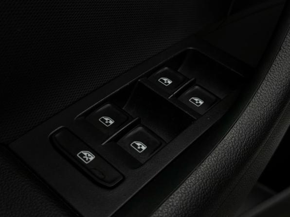 Skoda Rapid II с пробегом 2021 года, цена 1 469 000 рублей, 50400 км, лифтбек, Автокод Объявления