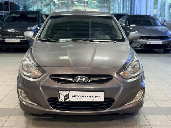 Hyundai Solaris I с пробегом 2012 года, цена 899 000 рублей, 118419 км, седан, Автокод Объявления
