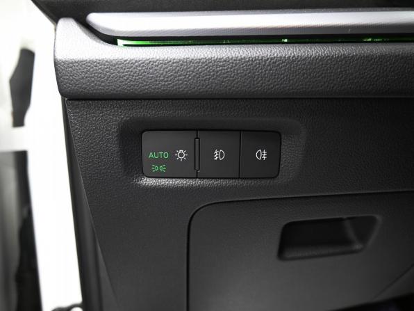 Skoda Octavia IV (A8) с пробегом 2020 года, цена 2 445 000 рублей, 122057 км, лифтбек, Автокод Объявления