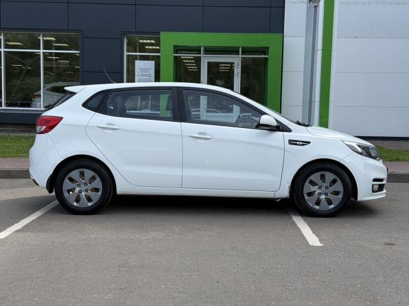 Kia Rio III Рестайлинг с пробегом 2016 года, цена 720 000 рублей, 212492 км, хэтчбек, Автокод Объявления