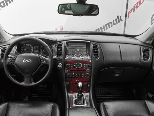 Infiniti QX50 I Рестайлинг с пробегом 2016 года, цена 1 930 000 рублей, 155327 км, внедорожник, Автокод Объявления