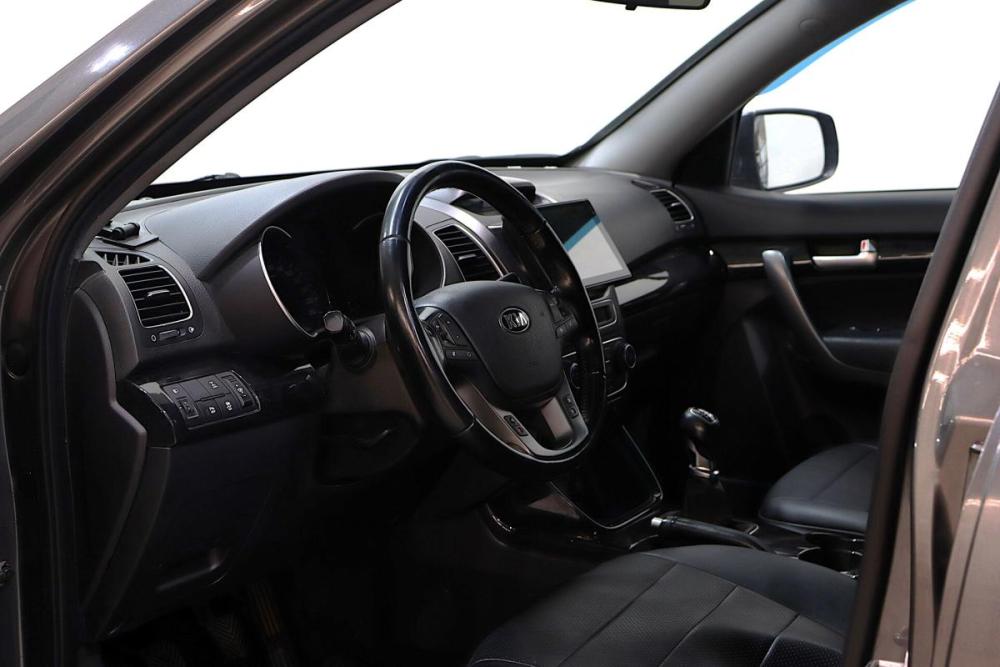 Kia Sorento II Рестайлинг Сургут  - изображение 9