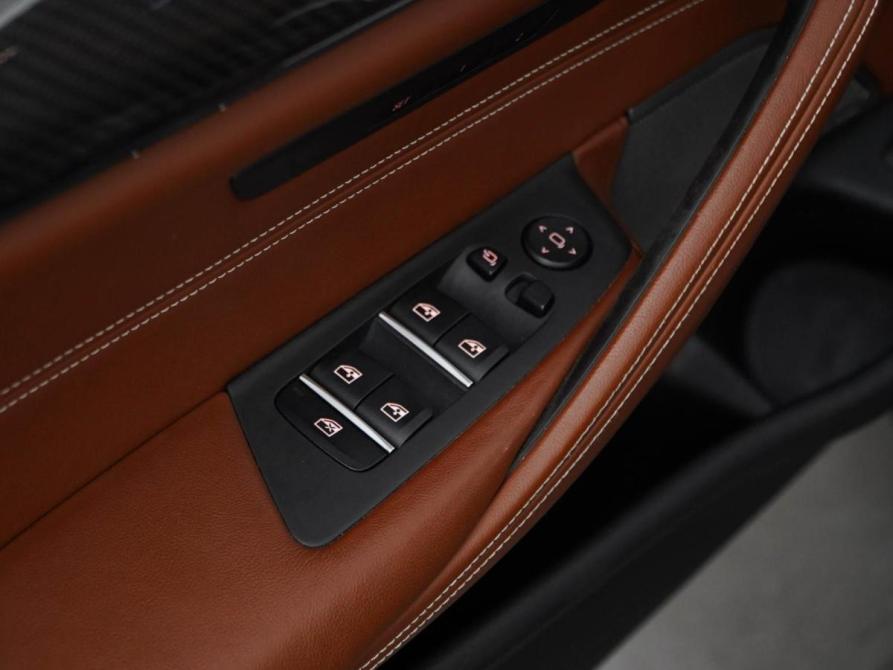 BMW M5 VI (F90) Москва  - изображение 17