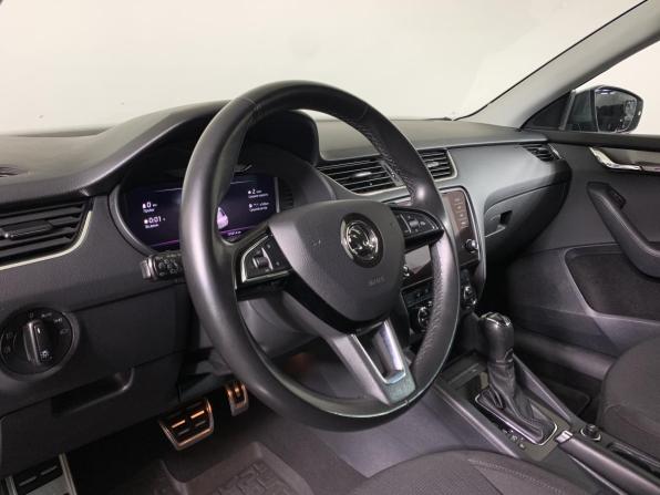 Skoda Octavia III (A7) Рестайлинг с пробегом 2019 года, цена 1 977 000 рублей, 105812 км, лифтбек, Автокод Объявления