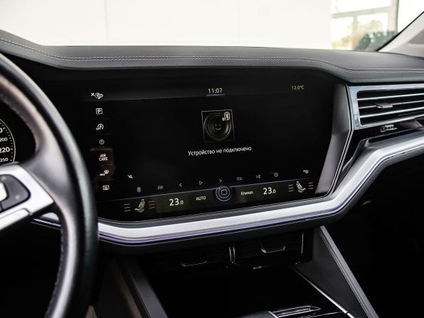 Volkswagen Touareg III с пробегом 2018 года, цена 3 730 000 рублей, 210815 км, внедорожник, Автокод Объявления