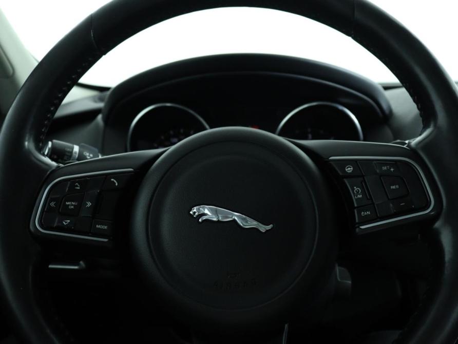 Jaguar F-Pace I Санкт-Петербург  - изображение 19