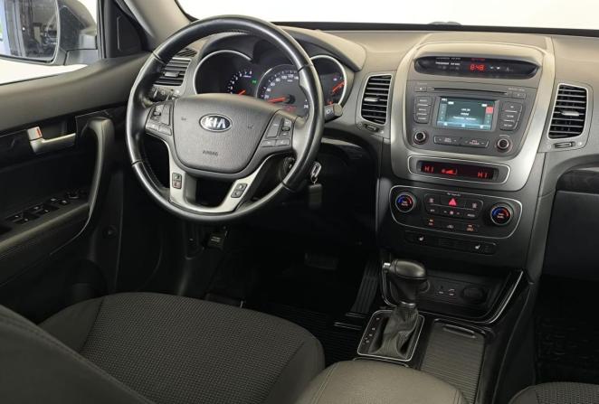 Kia Sorento II Рестайлинг с пробегом 2017 года, цена 2 125 000 рублей, 114117 км, внедорожник, Автокод Объявления