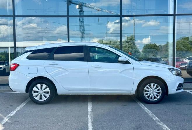 Lada (ВАЗ) Vesta I с пробегом 2020 года, цена 1 034 000 рублей, 112831 км, универсал, Автокод Объявления