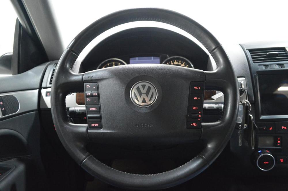 Volkswagen Touareg I Рестайлинг Сургут  - изображение 20