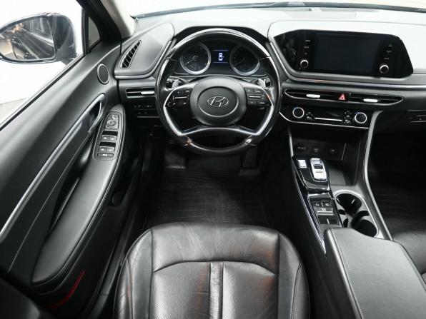 Hyundai Sonata VIII (DN8) с пробегом 2019 года, цена 2 299 900 рублей, 165000 км, седан, Автокод Объявления