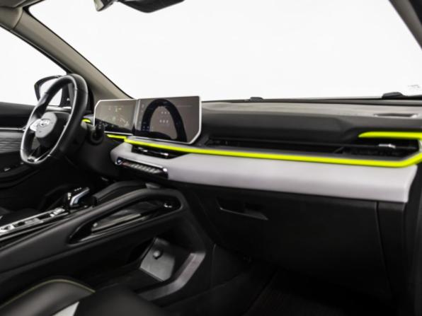 Geely Coolray I Рестайлинг с пробегом 2023 года, цена 2 098 000 рублей, 39506 км, внедорожник, Автокод Объявления