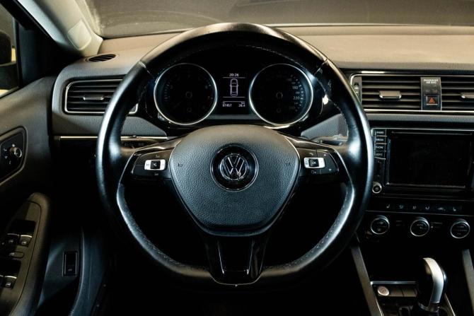 Volkswagen Jetta VI Рестайлинг с пробегом 2016 года, цена 1 529 000 рублей, 87363 км, седан, Автокод Объявления