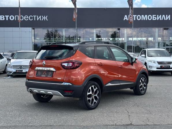 Renault Kaptur I с пробегом 2018 года, цена 1 539 000 рублей, 110022 км, внедорожник, Автокод Объявления