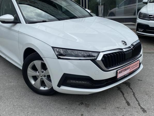 Skoda Octavia IV (A8) с пробегом 2021 года, цена 2 099 000 рублей, 75173 км, лифтбек, Автокод Объявления
