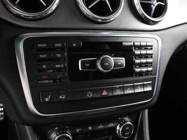 Mercedes-Benz GLA I (X156) с пробегом 2015 года, цена 2 099 000 рублей, 145826 км, внедорожник, Автокод Объявления