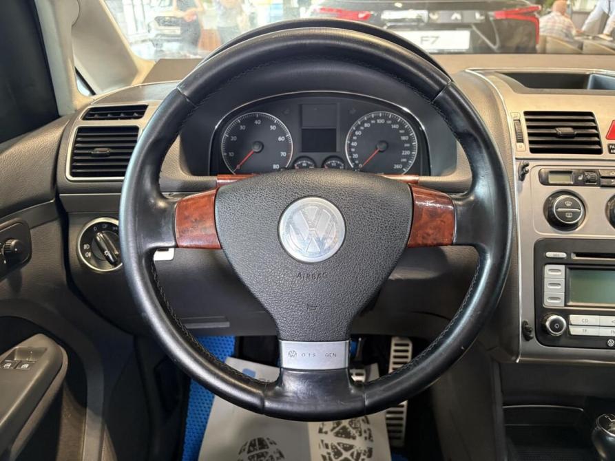 Volkswagen Touran I Рестайлинг Новомосковск  - изображение 12