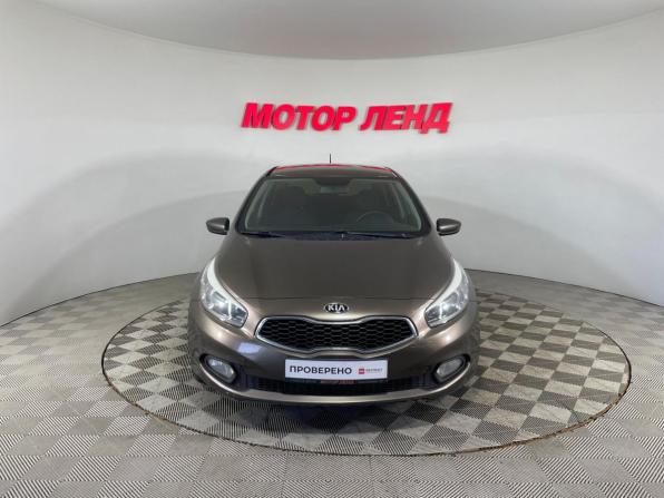 Kia Ceed II с пробегом 2013 года, цена 826 000 рублей, 198853 км, хэтчбек, Автокод Объявления