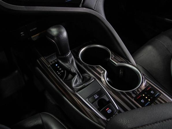 Toyota Camry VIII (XV70) с пробегом 2020 года, цена 2 949 000 рублей, 106000 км, седан, Автокод Объявления