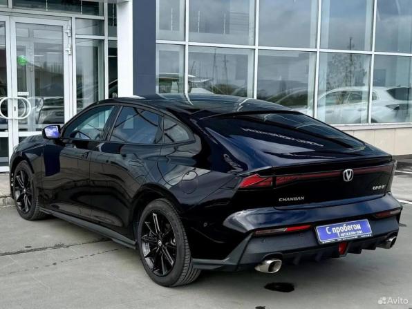 Changan UNI-V I с пробегом 2024 года, цена 2 150 000 рублей, 60000 км, лифтбек, Автокод Объявления