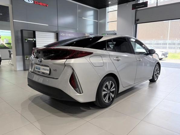 Toyota Prius IV (XW50) с пробегом 2018 года, цена 1 848 000 рублей, 143581 км, лифтбек, Автокод Объявления