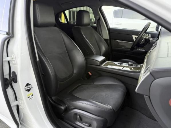 Jaguar XF I Рестайлинг с пробегом 2015 года, цена 1 480 000 рублей, 110000 км, седан, Автокод Объявления