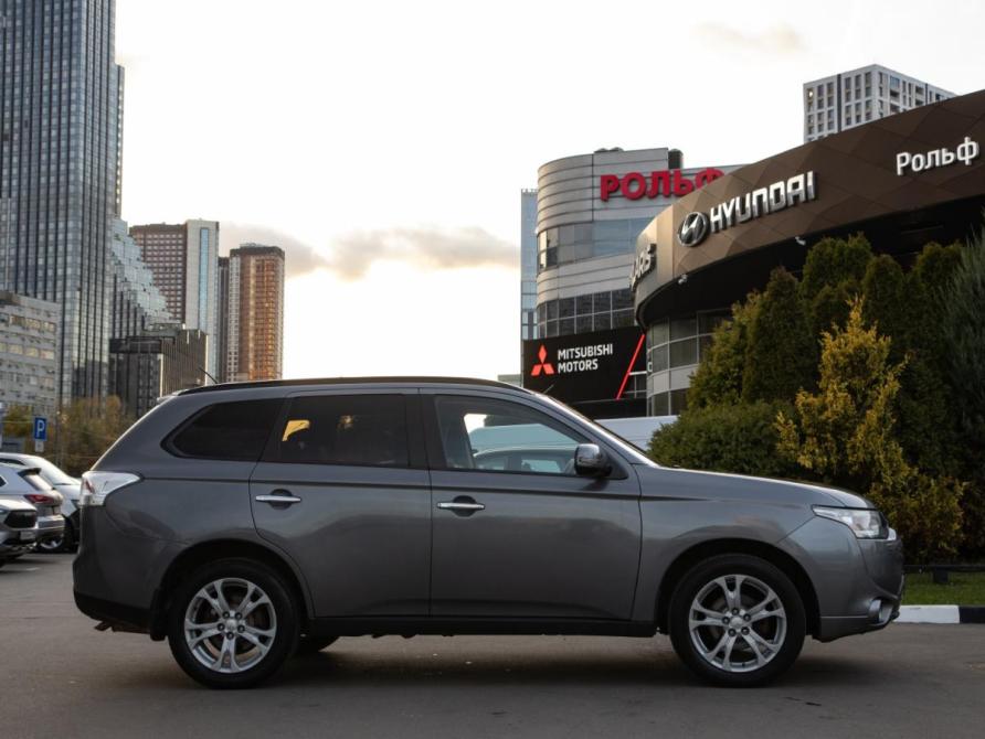 Mitsubishi Outlander III Москва  - изображение 3