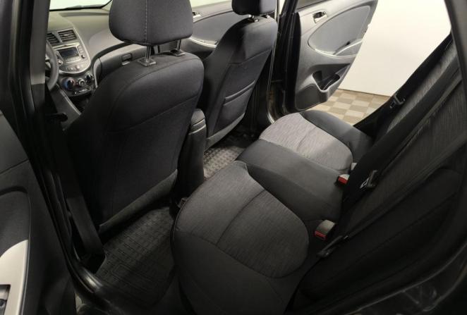 Hyundai Solaris I Рестайлинг с пробегом 2015 года, цена 940 000 рублей, 170470 км, седан, Автокод Объявления