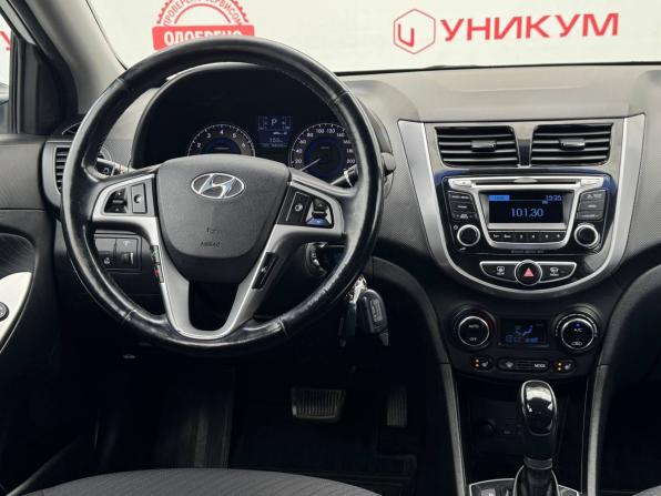 Hyundai Solaris I Рестайлинг с пробегом 2015 года, цена 989 000 рублей, 168324 км, седан, Автокод Объявления