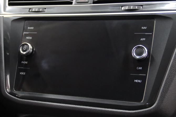 Volkswagen Tiguan II с пробегом 2017 года, цена 2 410 150 рублей, 173123 км, внедорожник, Автокод Объявления