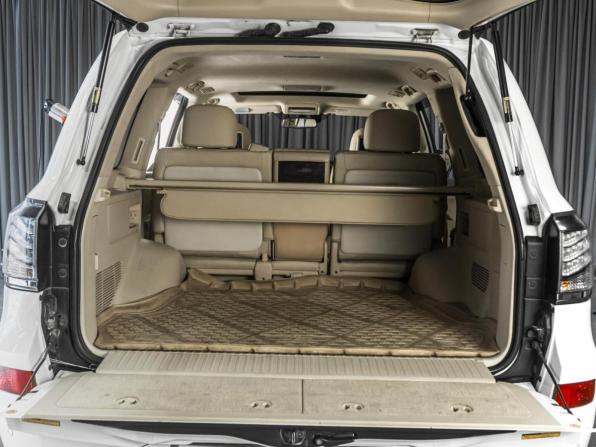Lexus LX III Рестайлинг с пробегом 2015 года, цена 5 479 000 рублей, 220228 км, внедорожник, Автокод Объявления