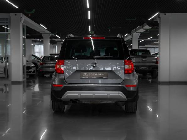 Skoda Yeti I Рестайлинг с пробегом 2016 года, цена 1 240 000 рублей, 151248 км, внедорожник, Автокод Объявления