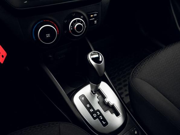 Kia Rio III с пробегом 2014 года, цена 1 169 000 рублей, 61679 км, хэтчбек, Автокод Объявления